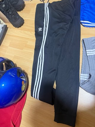 ChándaleAdidas SST originales talla l y M