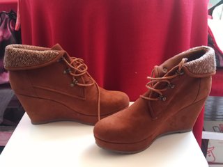 BOTINES DE PLATAFORMA