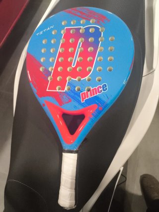 Pala de pádel Prince Titan