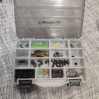 Pack / Lote completo de pesca: Macuto, Hilos, etc.