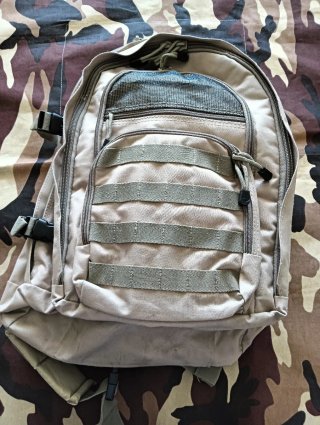 Mochila Táctica Beige/Verde Militar Usada