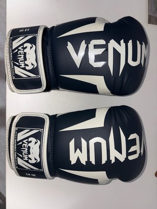 Guantes de Boxeo Venum Elite 14 oz