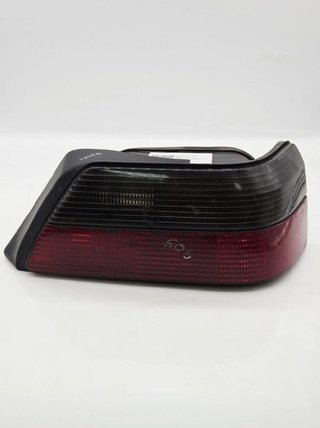 Piloto trasero derecho peugeot 6351-76 605 3552