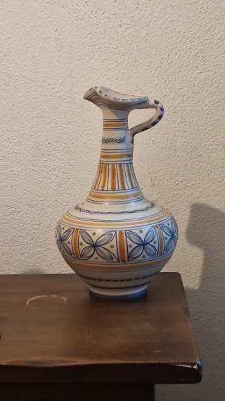 Jarrón de cerámica multicolor