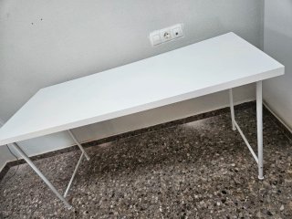 Escritorio Blanco Minimalista