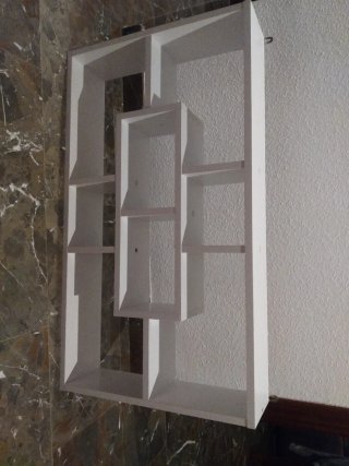 Estantería de Pared Blanca.