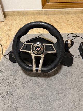 PS4 Nera, Volante e 6 Giochi