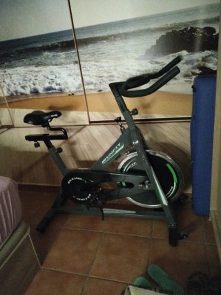 Bicicleta Spinning RUNFITcon poco uso