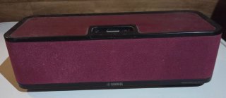 Altavoz Yamaha PDX-31 Rojo y Negro