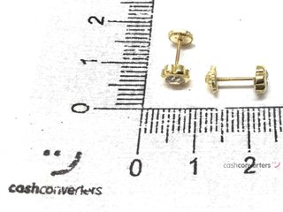 pendientes oro 18k con piedra