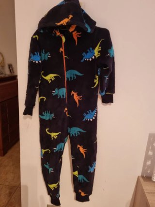 Pijama Enterizo de Dinosaurios para Niño