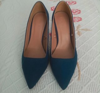 Zapatos de tacón azul