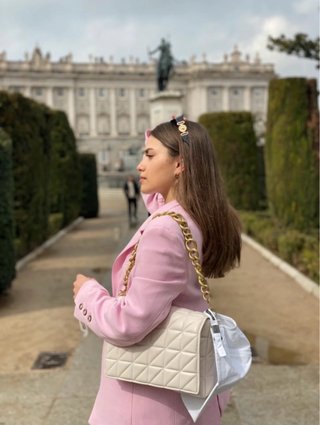Bolso Zara acolchado piel cadena hombro dorado