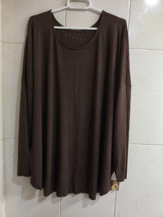 Bonita camiseta básica para mujer