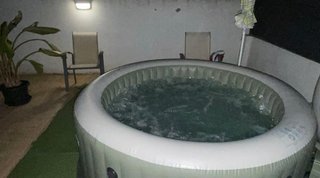 Jacuzzi Intex inflable con depuradora