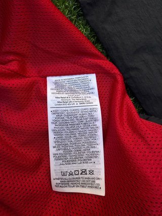 Chaqueta Cortavientos Nike Total 90
