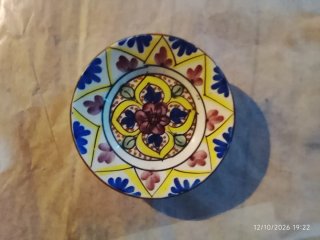 Piatti decorativi dipinti a mano
