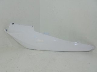 Carenado trasero izquierdo yamaha 13570 yzf-r 125
