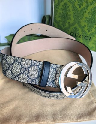 Cintura Gucci GG Beige e Argento