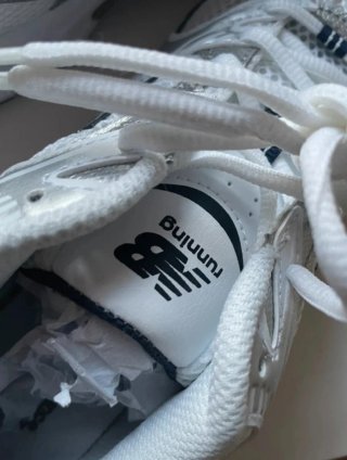 New Balance 530 White Silver Talla 36