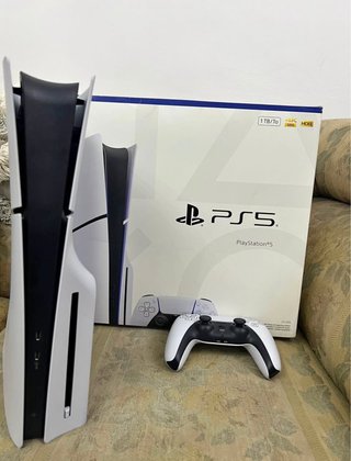 Consola Sony PlayStation 5 Slim