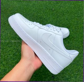 Nike Air Force 1 Low '07 Blancas Talla 38