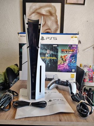 PlayStation 5 Slim (PS5)