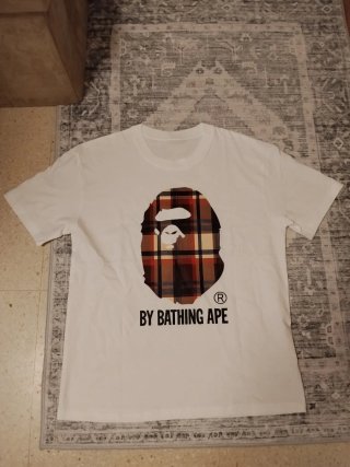 2 Camisetas Bape, nuevas sin etiquetas.