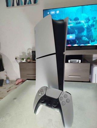 PlayStation 5 Slim 1TB