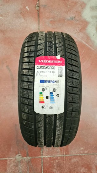 Neumático Vredestein Quatrac Pro+ 235/45 R17 97Y