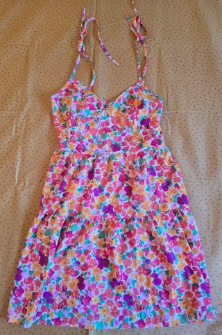 Vestido corto estampado floral