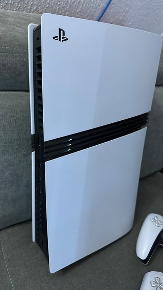 PlayStation 5 Pro 2TB