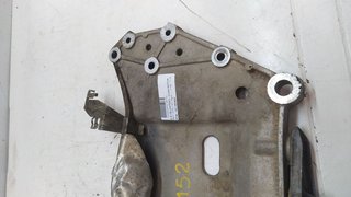 EJE DELANTERO / CUNA MOTOR SEAT LEON (1M1) Signo
