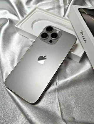 iPhone 16 Pro Max, Plata, 256gb, 90% batería