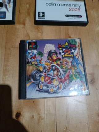 Lote de 4 Giochi per PC e PlayStation