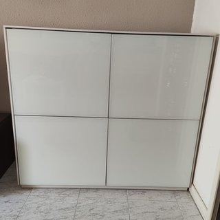 Vajillero blanco madera y cristal