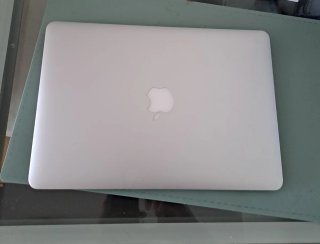 MacBook Air A1466