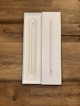 iPad Air 5ª generazione 64 GB + Apple Pencil 2 in vendita