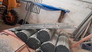 Hierros para emparrar 2m nuevos