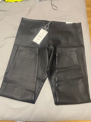 Pantalón Polipiel Negro Zara Talla XL