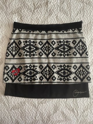 Falda Desigual Estampada