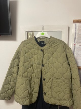 Chaqueta acolchada Pull&Bear verde