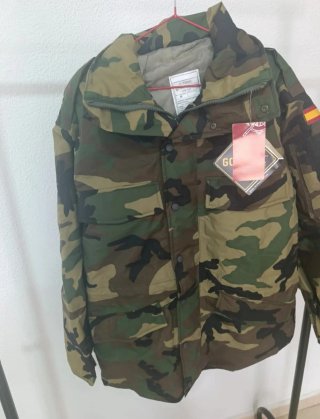 Chaqueta Gore-Tex Camuflaje Talla M