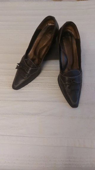 Zapatos de piel cómodos con almohadillas