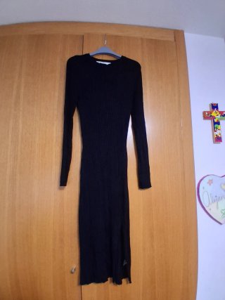 Vestido Negro Tubo Manga Larga