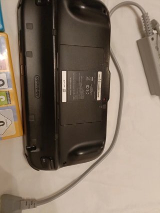 Nintendo Wii U Nera + Giochi e Accessori