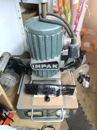 Máquina de impresión IMPAK