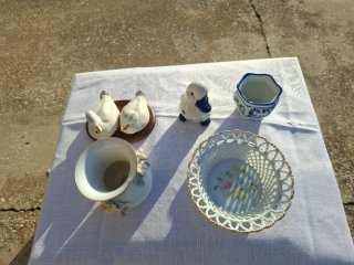 Set soprammobili in ceramica