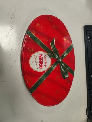 Caja Roja Nestlé Bombonera