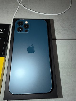 iPhone 12 Pro 128GB Azul Pacífico + Accesorios